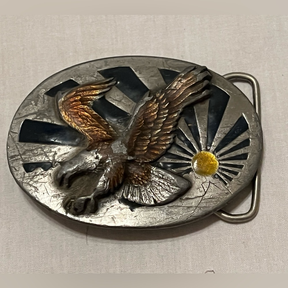 Siskiyou Buckle Eagle & Sun Antiqued Belt Buckle - Siskiyou Buckle P40